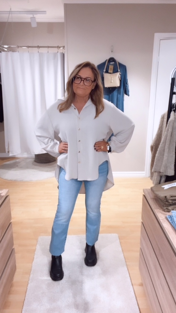 Demi Flare jeans, Ljusblå34 kvar