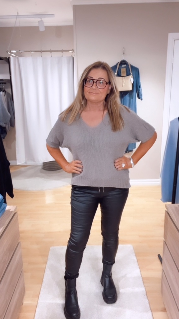Mira stickad tröja, Taupe